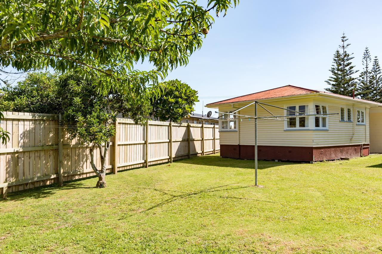 Waitangi Beach Bach 30B Zewnętrze zdjęcie